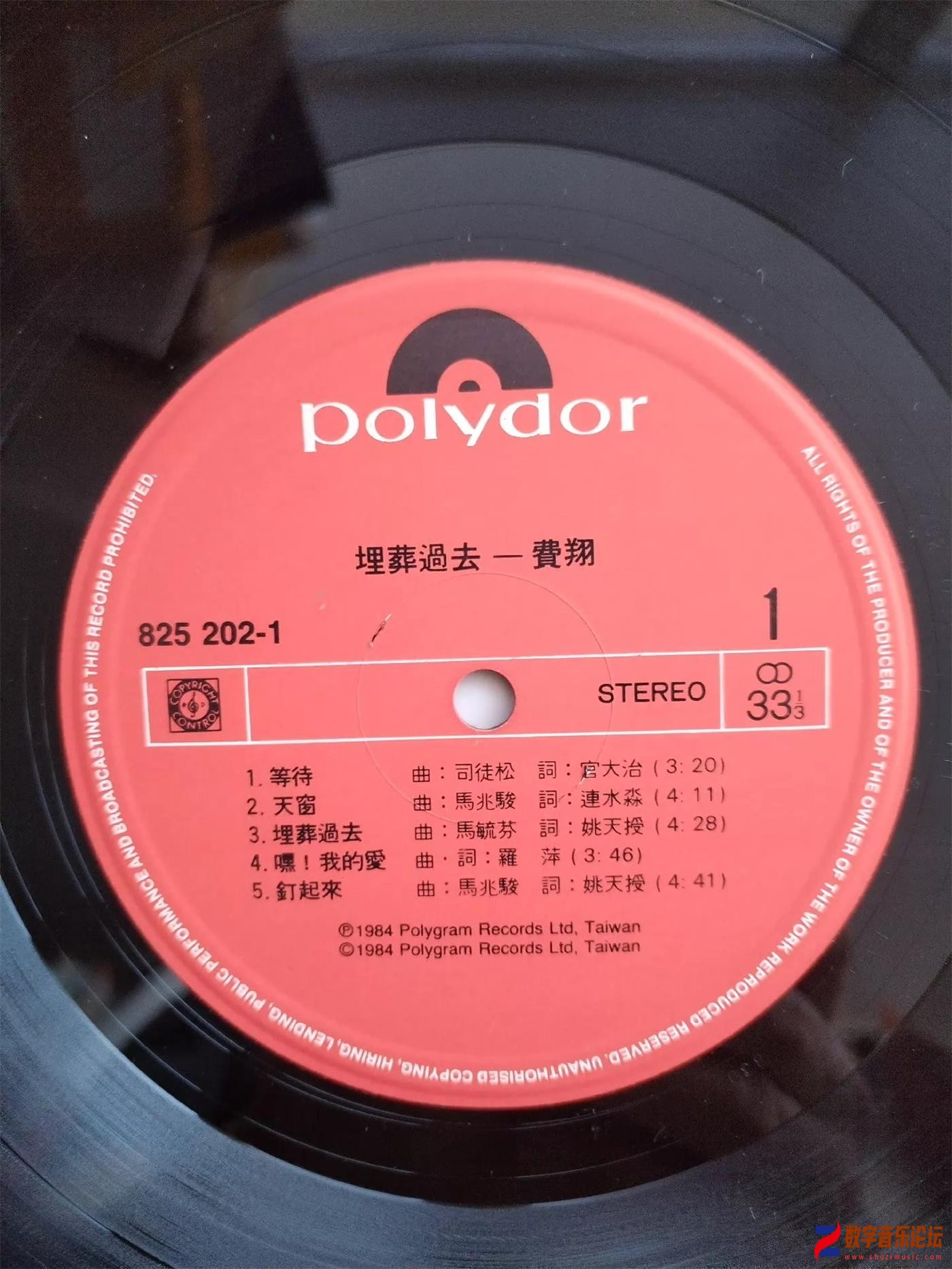 CD.jpg